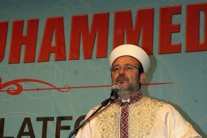 Pop&uuml;ler d&uuml;nya tasavvuru dini yok saydı