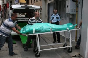 Miras tartışması mezar a&ccedil;tırdı
