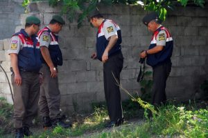 Yalova'da patlamamış el bombası bulundu