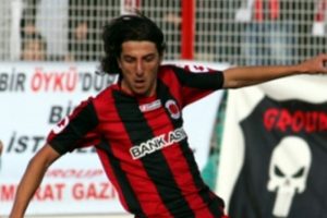 Bursaspor'un g&ouml;zdesi Abdullah Eryılmaz