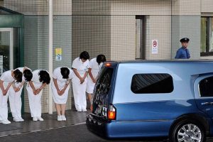 Prens Tomohito Mikasa hayatını kaybetti