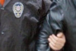 Tıp &ouml;ğrencilerine KCK operasyonu: 90 g&ouml;zaltı
