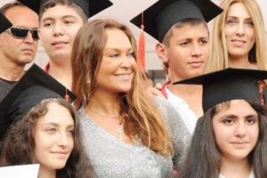H&uuml;lya Avşar'ı duygulandıran anlar