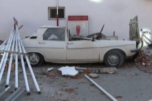 G&uuml;venlik kamerasına yansıyan o anlar