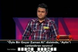 Eser Yenenler yarışmada aşka geldi!