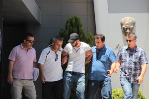 &Ccedil;alıntı otoyla kapka&ccedil; yaparken yakalandı