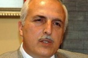 Polis dayağına b&uuml;y&uuml;k &ouml;fke