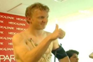 Kuyt sağlık kontrol&uuml;nden ge&ccedil;ti