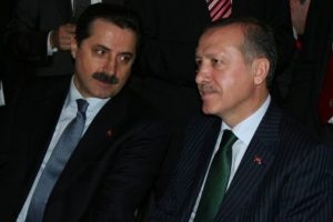 "T&uuml;rkiye ter&ouml;risti dağıyla başbaşa bırakmalı!"