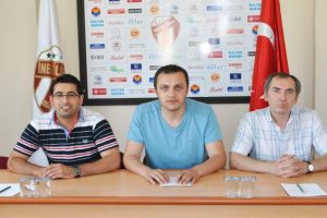 İneg&ouml;lspor 5 futbolcuyla yollarını ayırdı