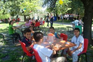 &Ccedil;ocuklar 'yaza merhaba' dedi