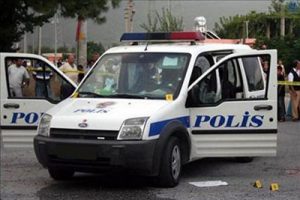 Polis otosuna silahlı saldırı