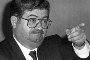 Eski papazdan &Ouml;zal iddiası