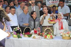 Cumalıkızık'ta Ahududu Festivali coşkusu