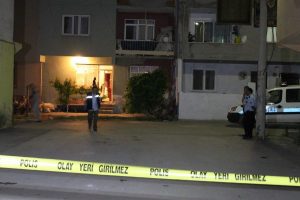&Ccedil;ocuk kavgasına aileler karıştı: 6 yaralı