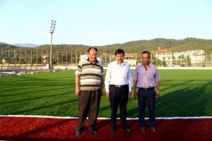 Orhaneli stadı sil baştan yenileniyor