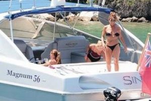 Sosyete hanımları Bodrum'a aktı