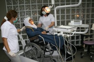 Engellilere &ouml;zel diş &uuml;nitesi
