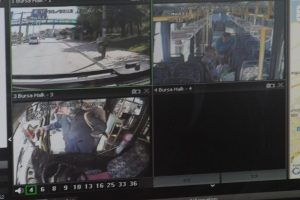 Halk otob&uuml;slerine kameralı takip