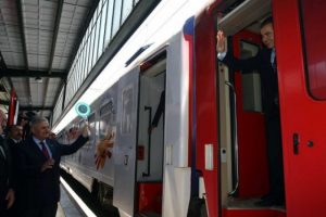''Gen&ccedil;lik Treni'' yola &ccedil;ıktı
