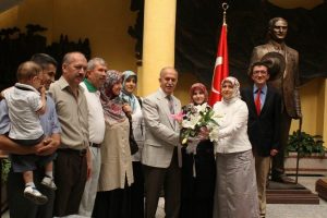 Bursa Valiliği, &uuml;retici k&ouml;yl&uuml; kadınları tek &ccedil;atı altında topluyor