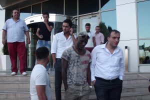 Bursaspor Yattara ile anlaştı