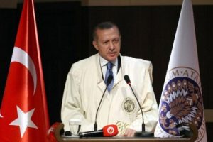 Trib&uuml;nlerde kalmak &ccedil;ok ağır bedeller &ouml;detti
