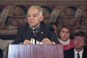 İzak Şamir &ouml;ld&uuml;