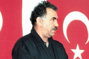 &Ouml;calan'a yeniden yargılama yolu mu?