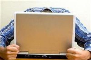 Facebook'tan uzak durun!