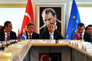 Sineklikle aslan avlamaya kalkmasınlar