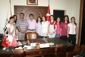 Gen&ccedil;lerin elinde organik tarım
