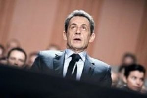 Sarkozy'nin evine polis baskını