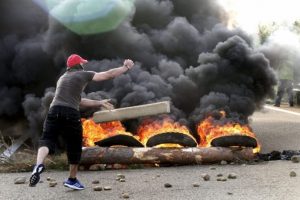 Peru'da kanlı maden protestosu