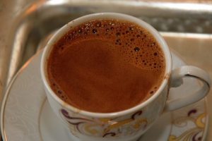 &Ccedil;ok kahve i&ccedil;en hamileliği unutsun