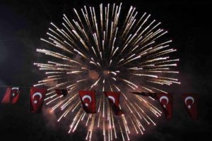 Ankara'da mahalle d&uuml;ğ&uuml;n&uuml; ve havai fişeğe yasak