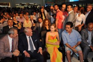 Şortlu İbrahim Tatlıses protokolde