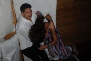 &Ccedil;ağatay Ulusoy ve Berrak T&uuml;z&uuml;nata&ccedil;'ın aşk ka&ccedil;amağı