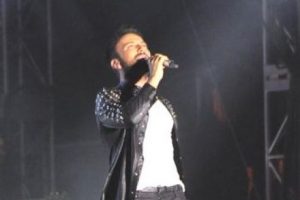 Megastar Tarkan Bursa'yı coşturdu