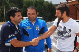 Egemen kampa katıldı