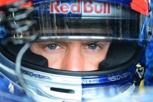Britanya'da ilk cep Vettel'in