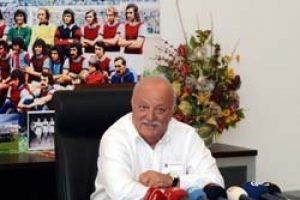 Şener: Parayı verin Burak'ı alın