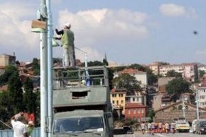 Eski Galata K&ouml;pr&uuml;s&uuml; trafiğe a&ccedil;ıldı