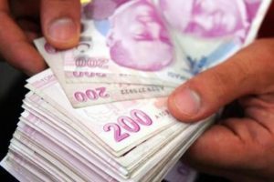 Eşiyle arası bozuk olan yandı!