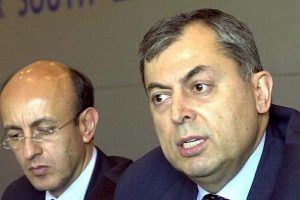 Emekli b&uuml;y&uuml;kel&ccedil;iye 'şarap' davası