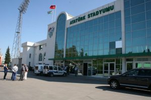 Atat&uuml;rk Stadyumu'ndaki b&uuml;feler ihaleye &ccedil;ıkıyor