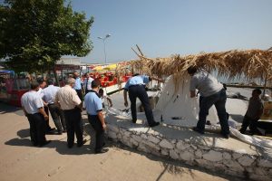 Sahillerde işgale taviz yok