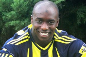Issiar Dia Lakhwiya Sport Club Company'ye gitti