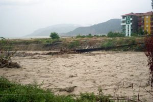 Samsun'da yine sel felaketi