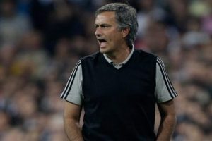Mourinho &ccedil;ıldırdı!